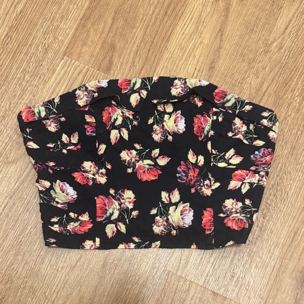 Urban Outfitters Large Kimchi Blue Floral Black Strapless Cropped Tank Top